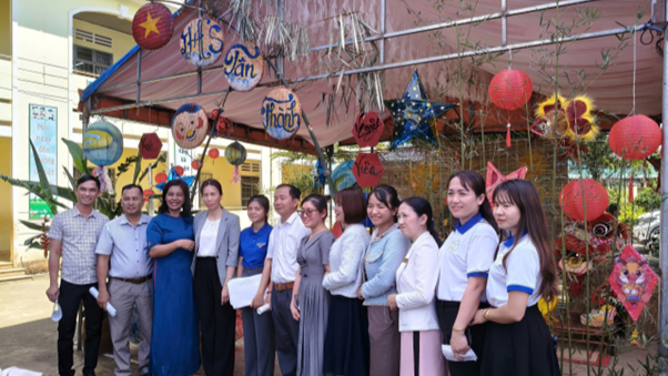 🌕 TẾT TRUNG THU 2025 – TRƯỜNG THCS TÂN THÀNH THAM GIA HỘI THI TRANG TRÍ GIAN HÀNG VÀ MÂM CỖ TRUNG THU 🎉